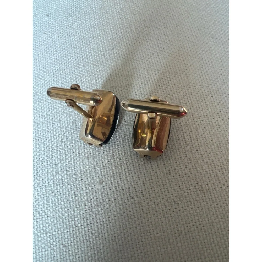 Vintage Swank Pagoda Cufflinks - Eiffel Tower